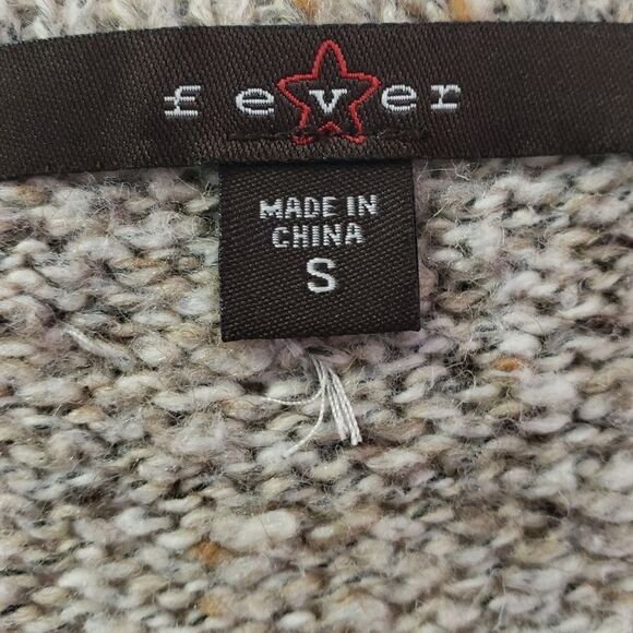 Fever Sweater  - Picture 3 of 4